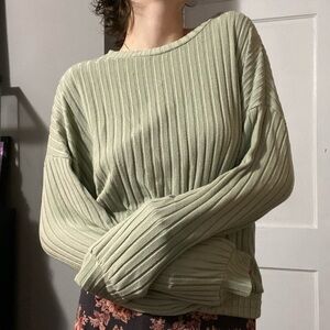 🍀Secret Treasures Green Ribbed Pajama Top🍀
